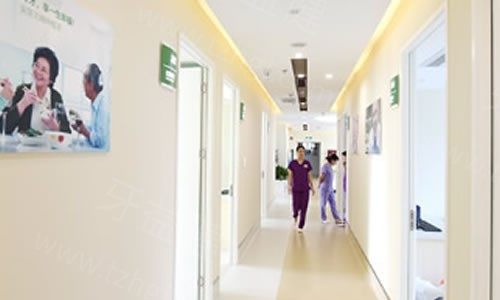 深圳美莱口腔医院种植牙怎么收费？