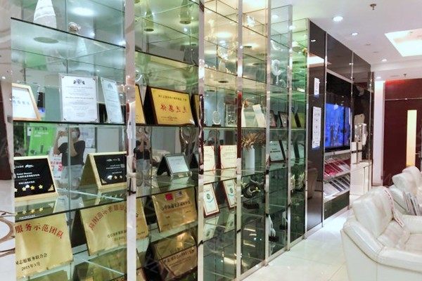 温州拜尔口腔医院展示柜 温州拜尔口腔医院展示柜