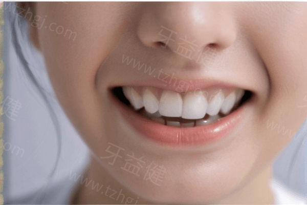 牙齿的黑点是什么？