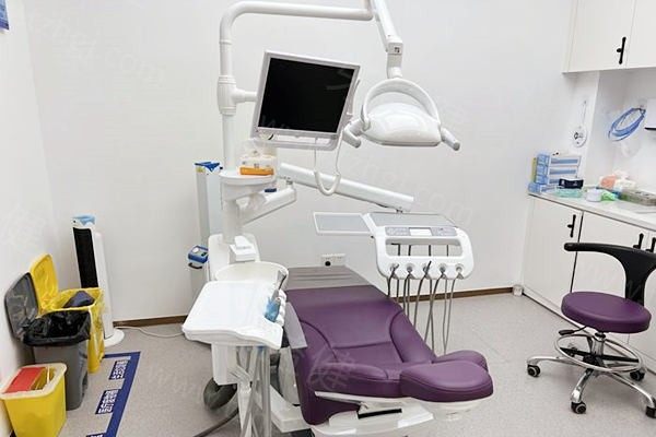 福州福能海峡口腔诊室